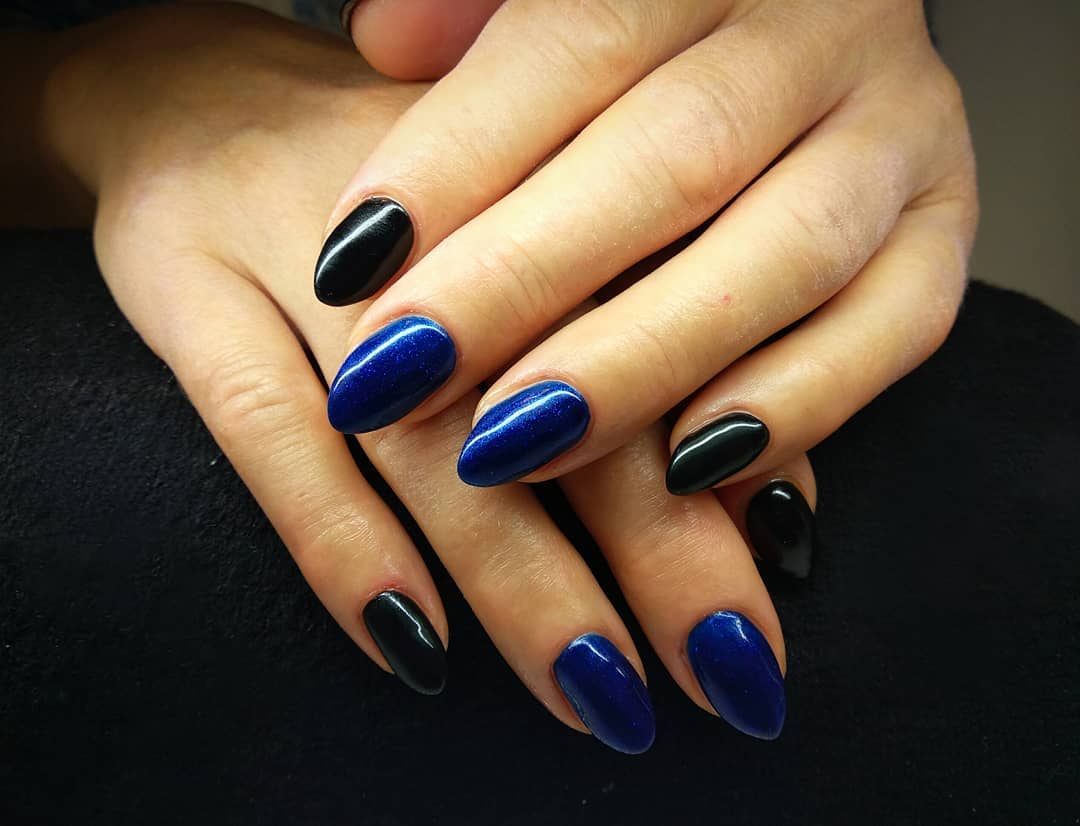 Black and Dark Blue Nails