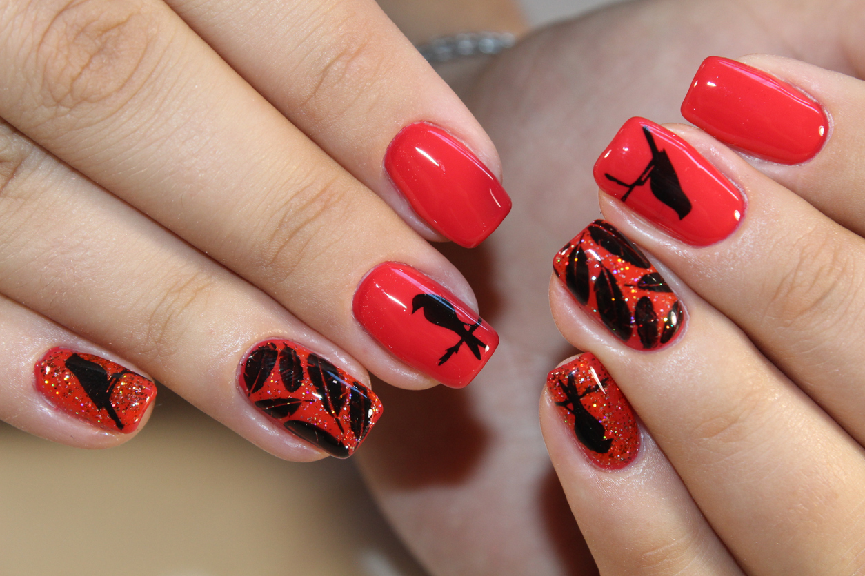 Black and Red Nails