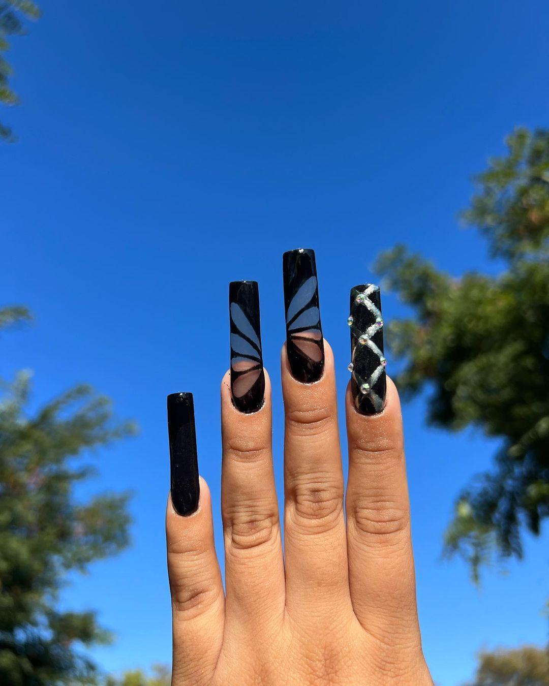 Black Baddie Acrylic Nails