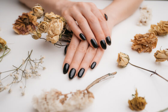 40 Trending Black Nail Styles for Every Occasion