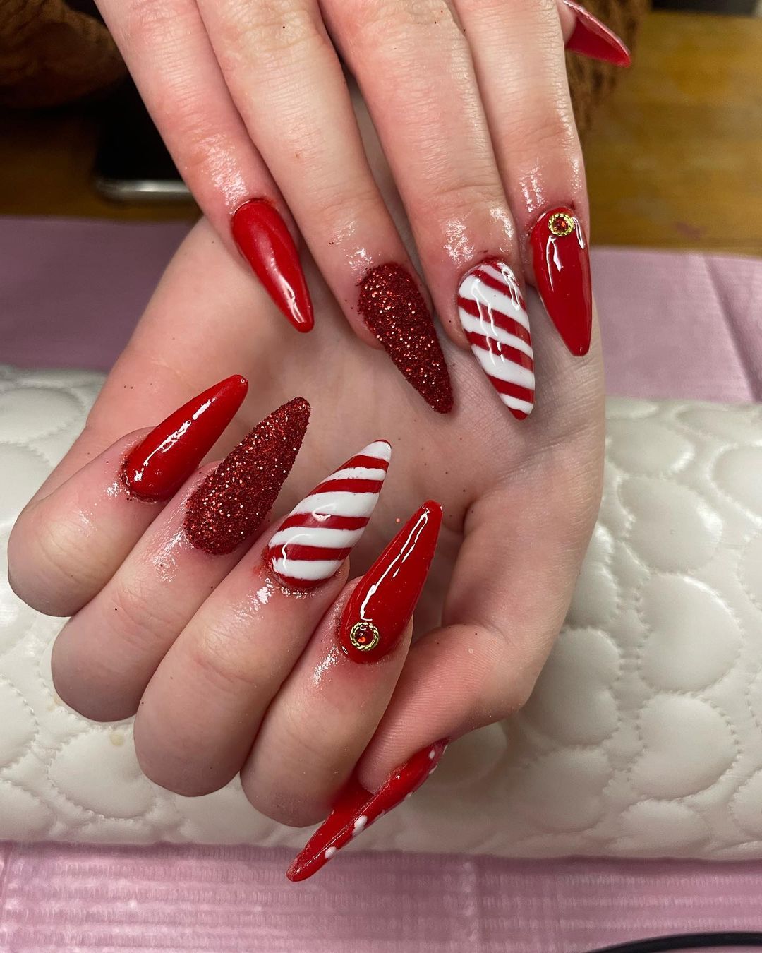 Christmas Stiletto Nails
