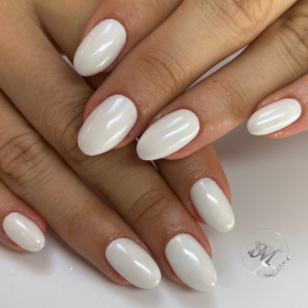 Chrome White Nails