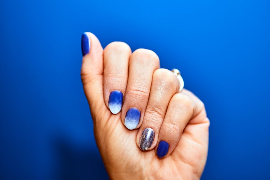 28 Coffin Royal Blue Nails We’re Obsessed With