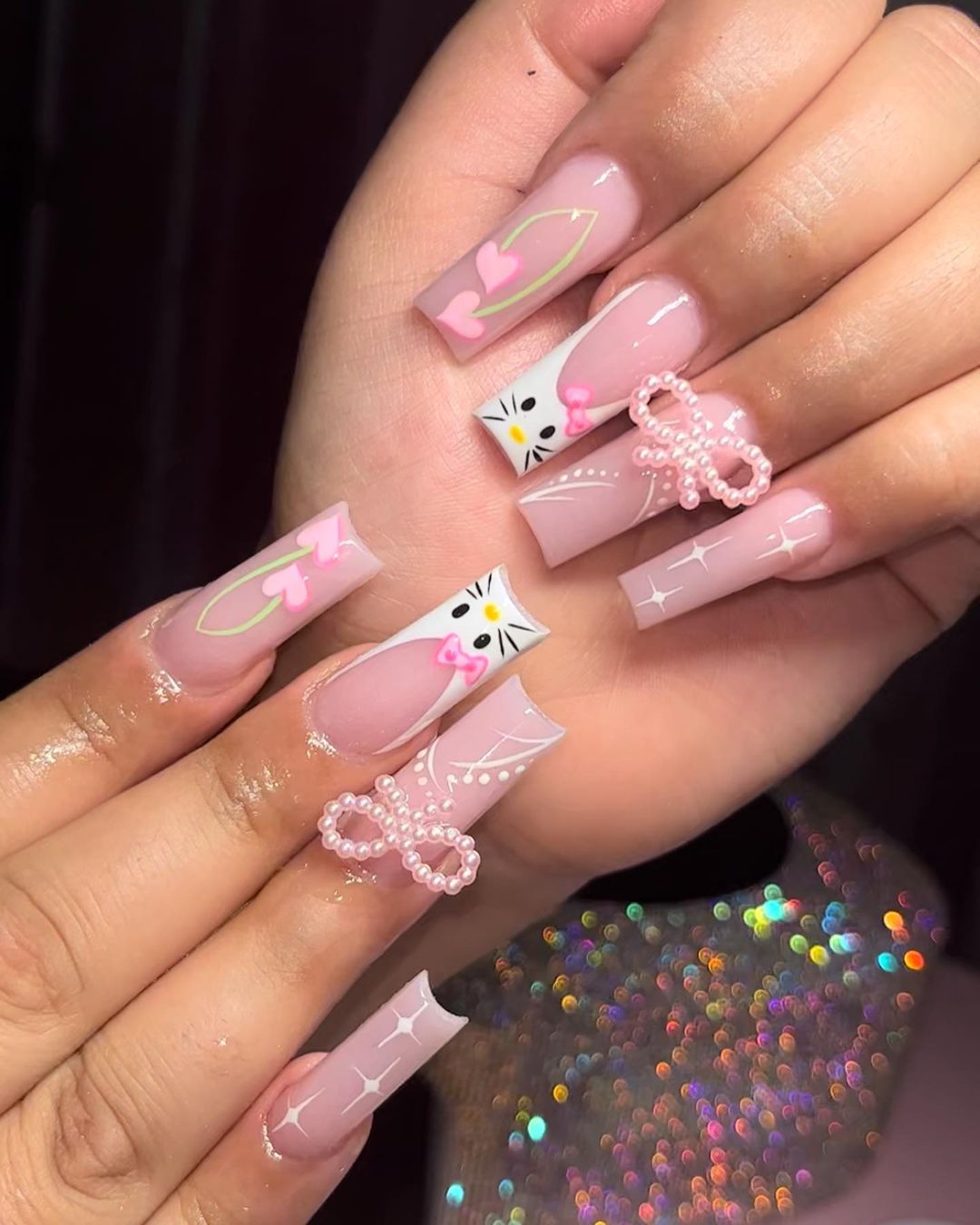 Cute Hello Kitty Nails