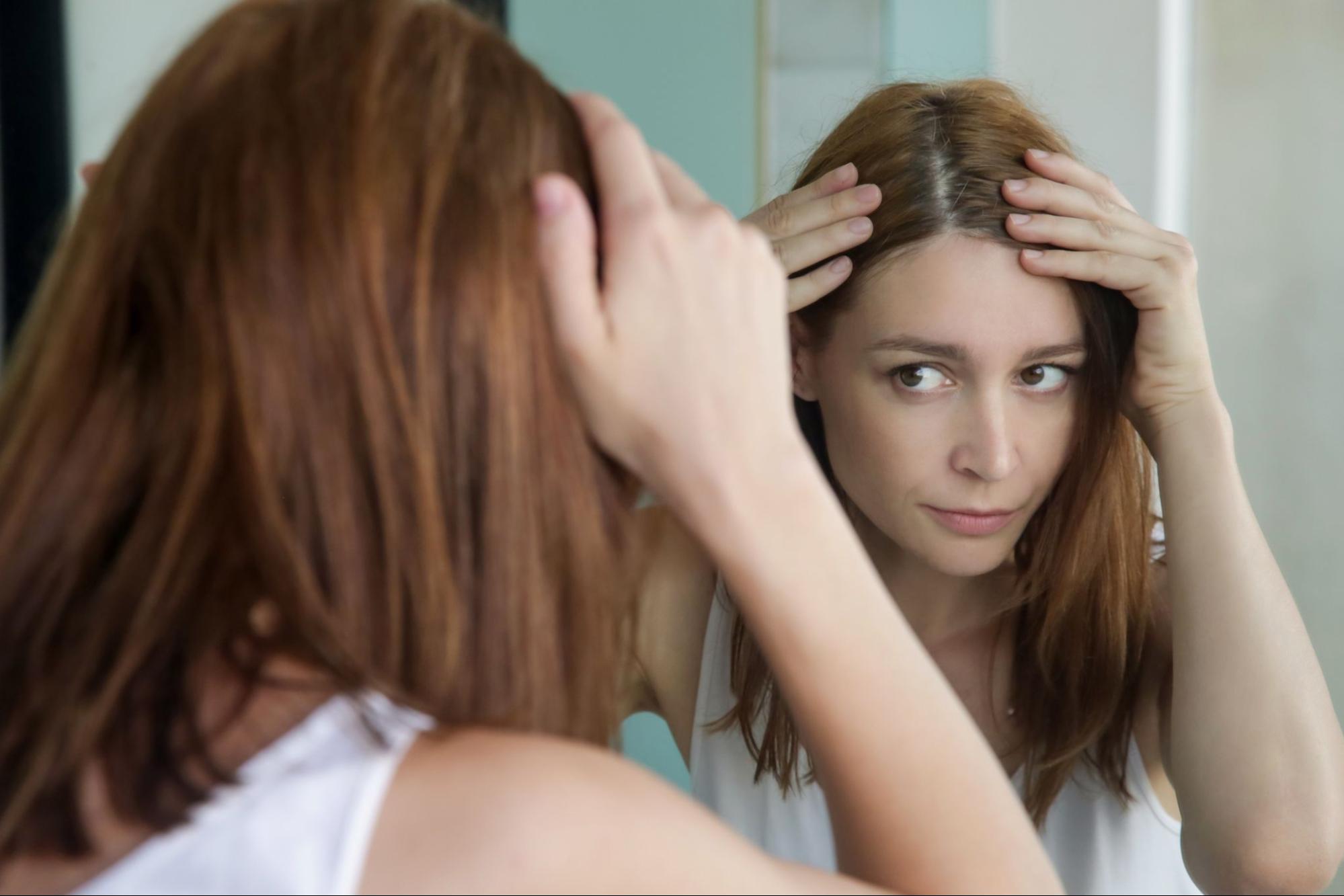 Dandruff vs Dry Scalp Guide: Differences, Causes & Solutions