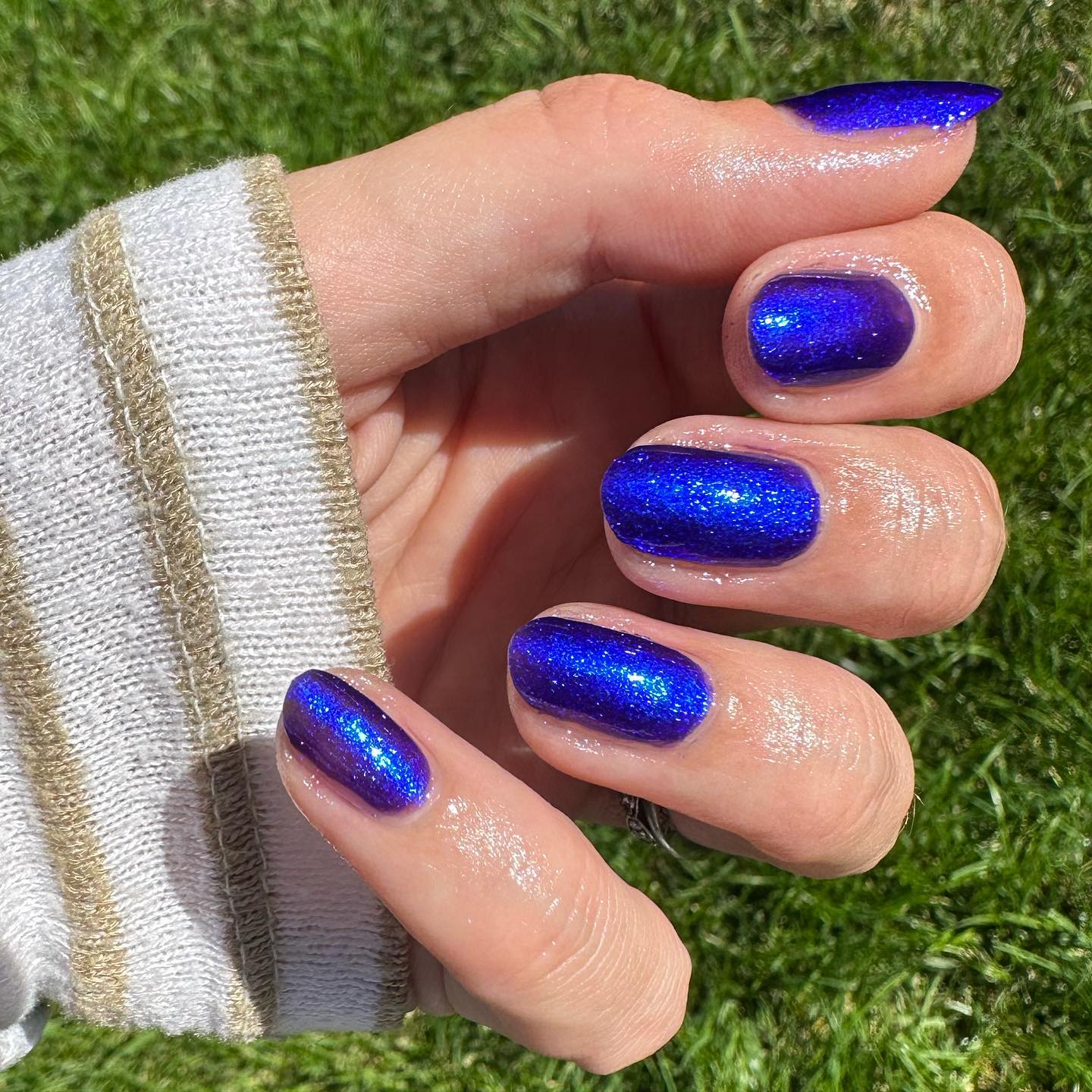 Dark Blue Nails With Glitter