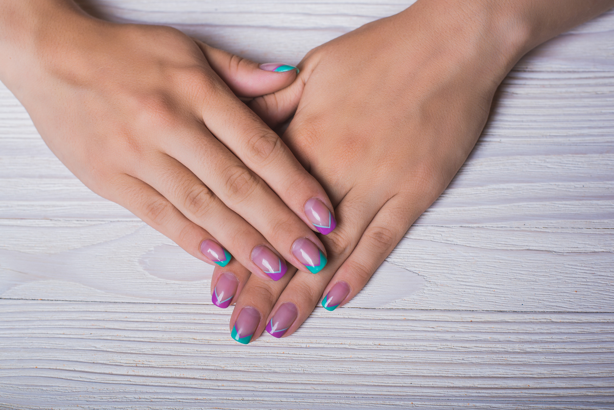 French Tip Abstract