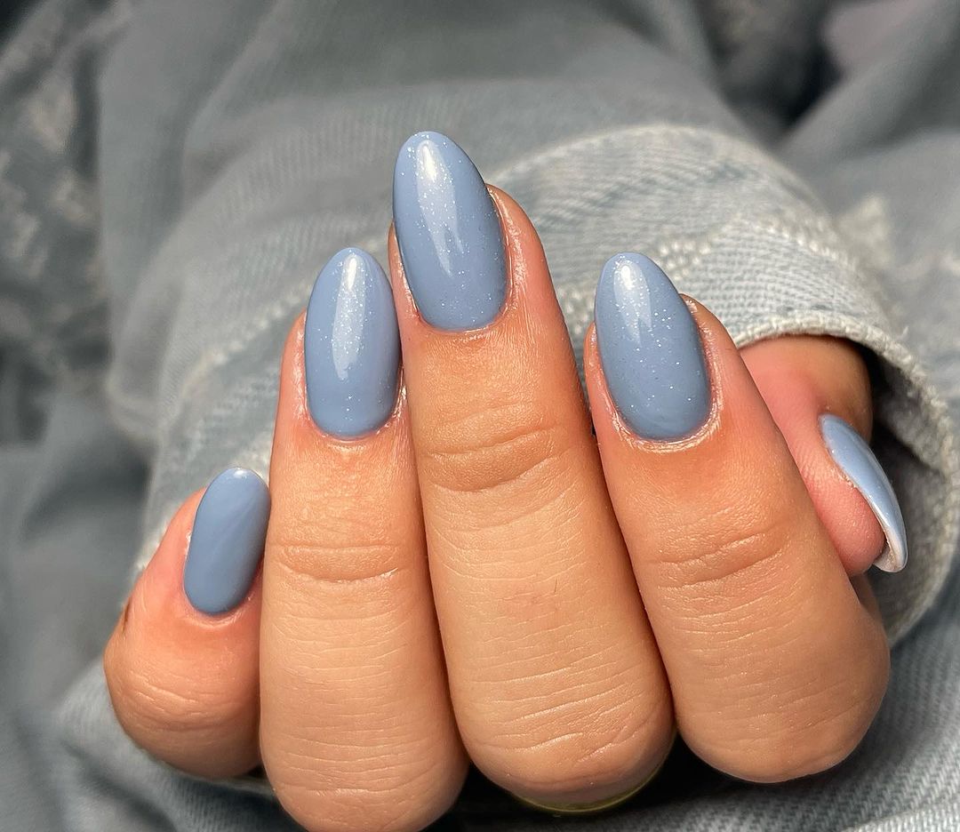 Grey Blue Nails