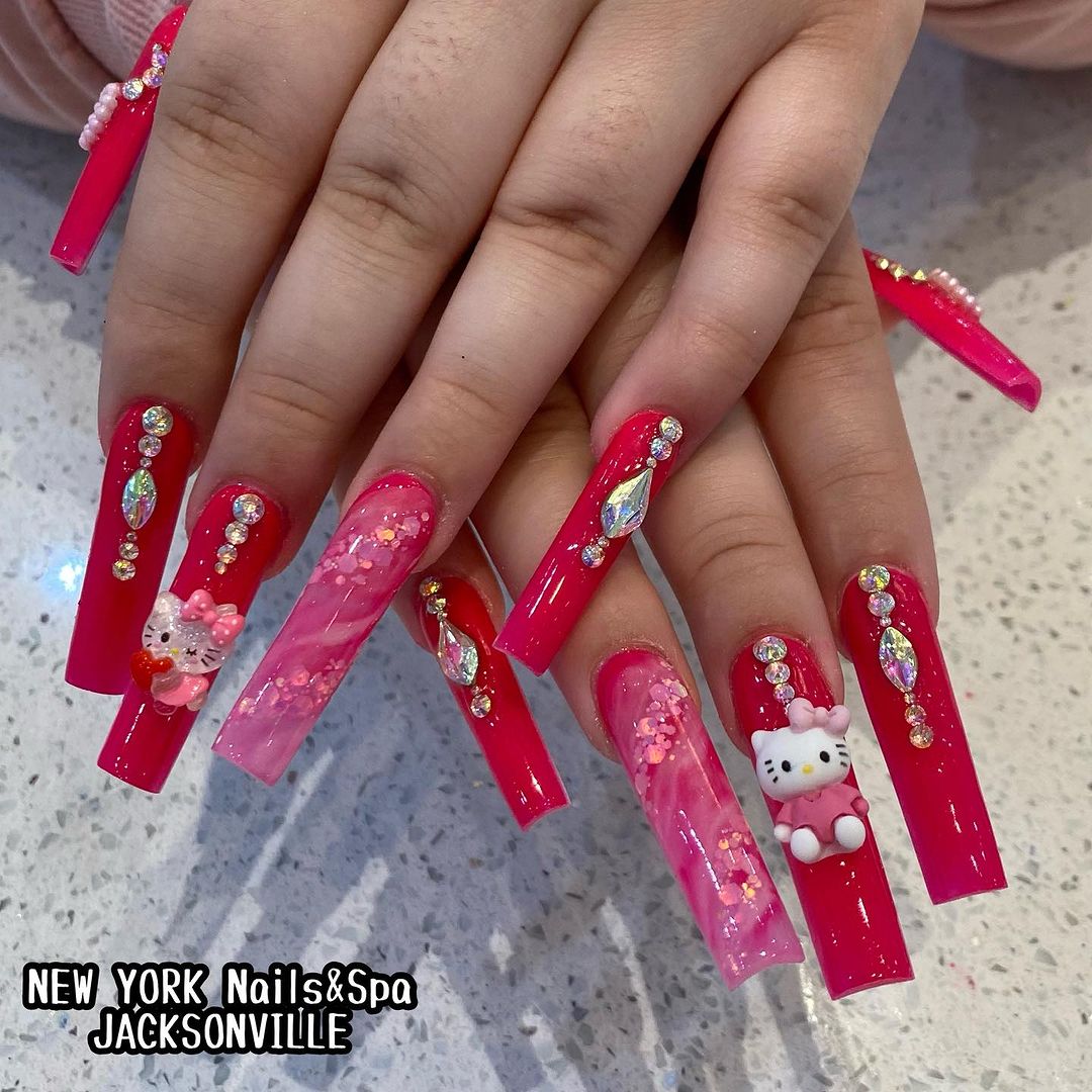 Hello Kitty Fake Nails