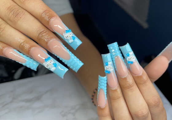 28 Cutest Hello Kitty Nails for Inspo