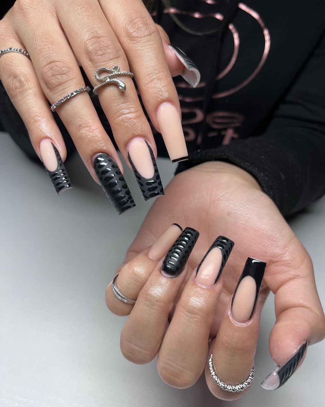 How to Maintain Your Black Acrylic Nails
