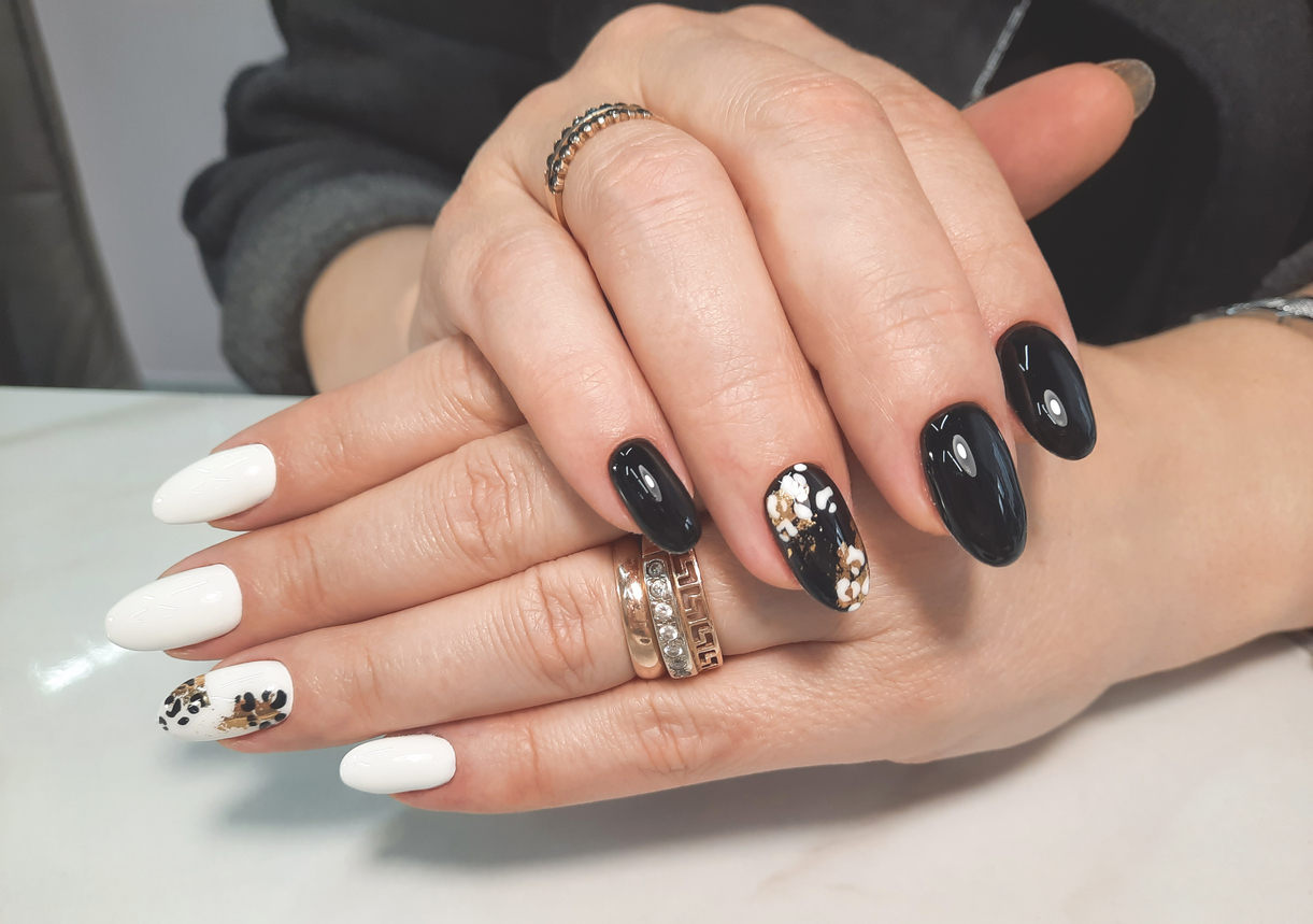 How to Style Black Nail Polish