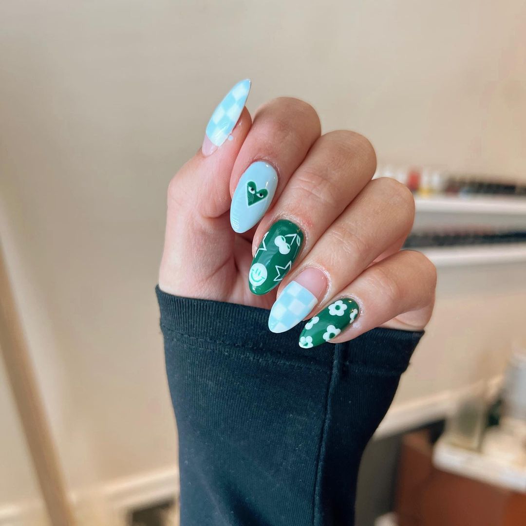 Light Emerald Green Nails