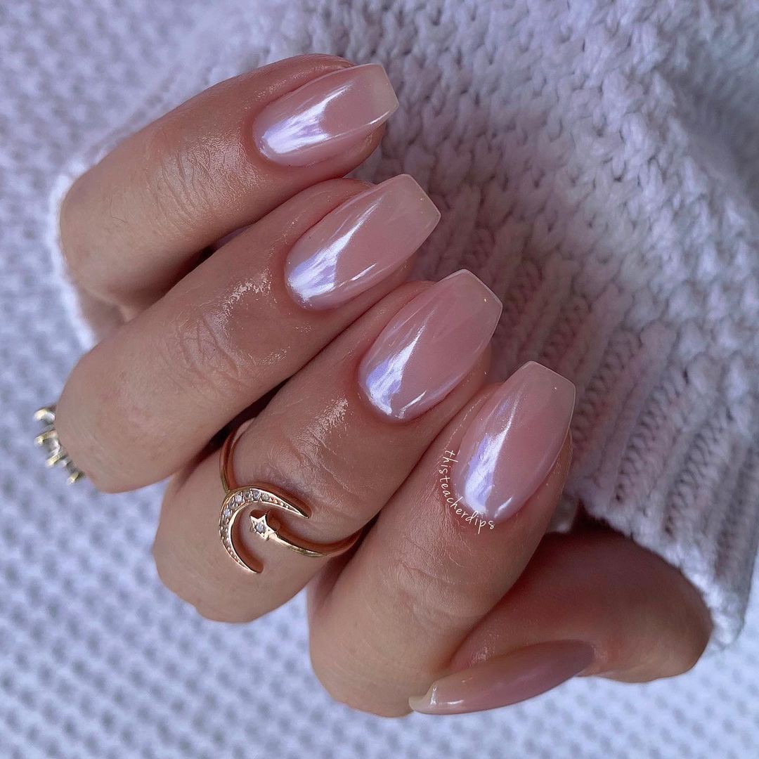 Pearl Glazed Nails