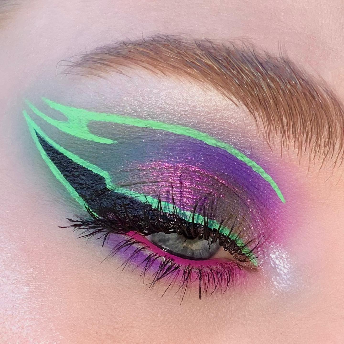 Purple Eyeliner For Green Eyes