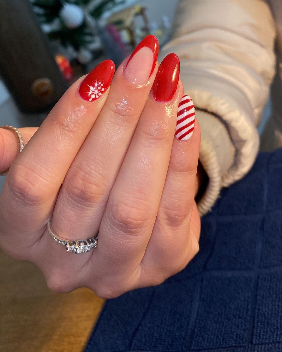 Red Christmas Almond Nails