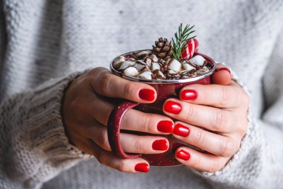 29 Jolly Red Christmas Nails You’ll Love