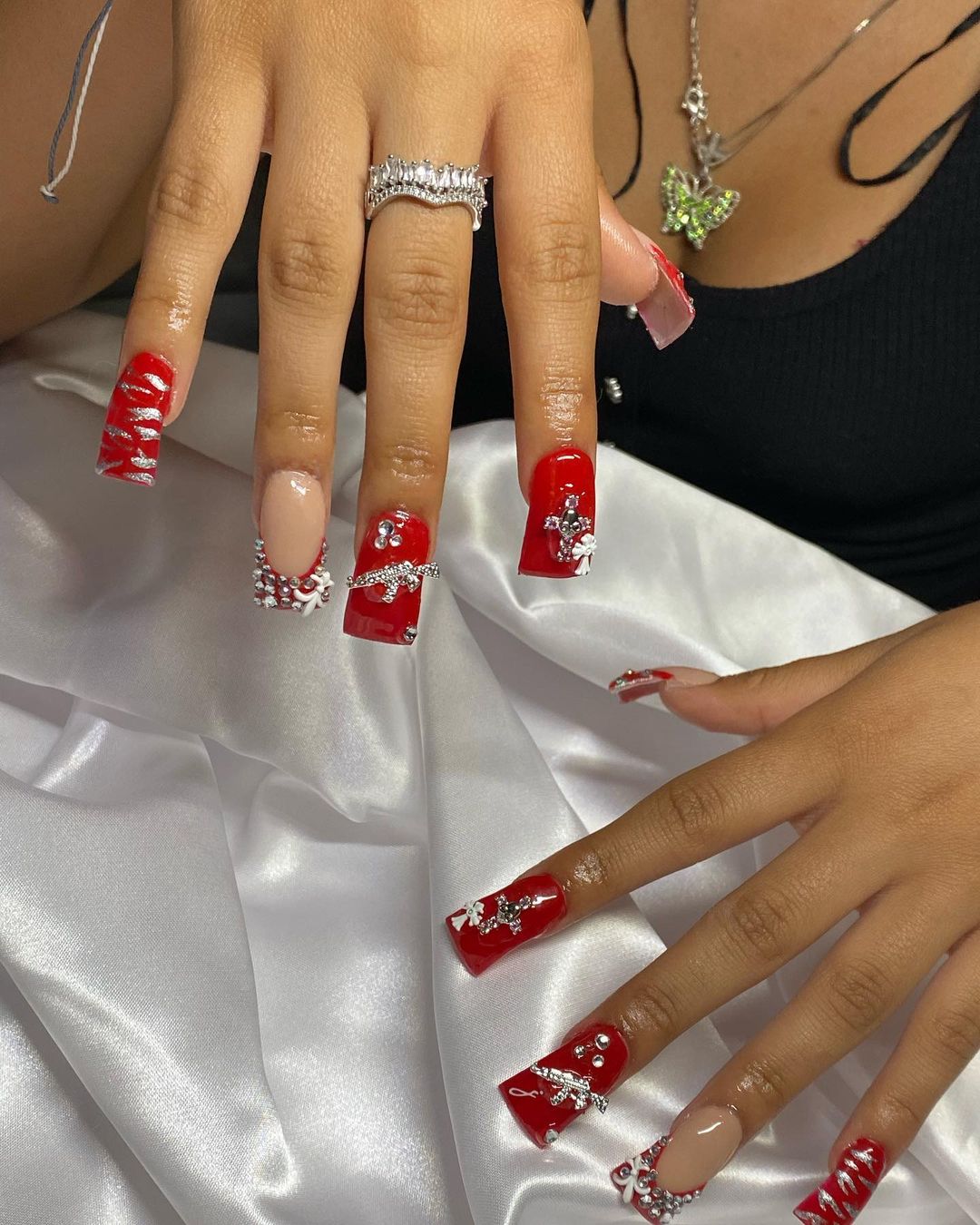 Red Duck Nails