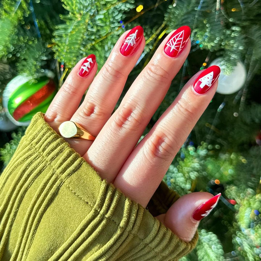 Red Holiday Nails