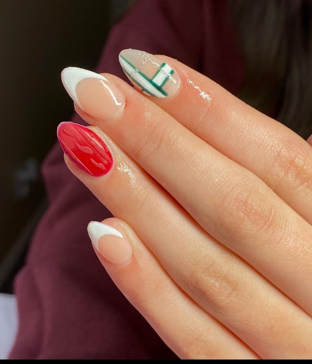 Short Almond Christmas Nails