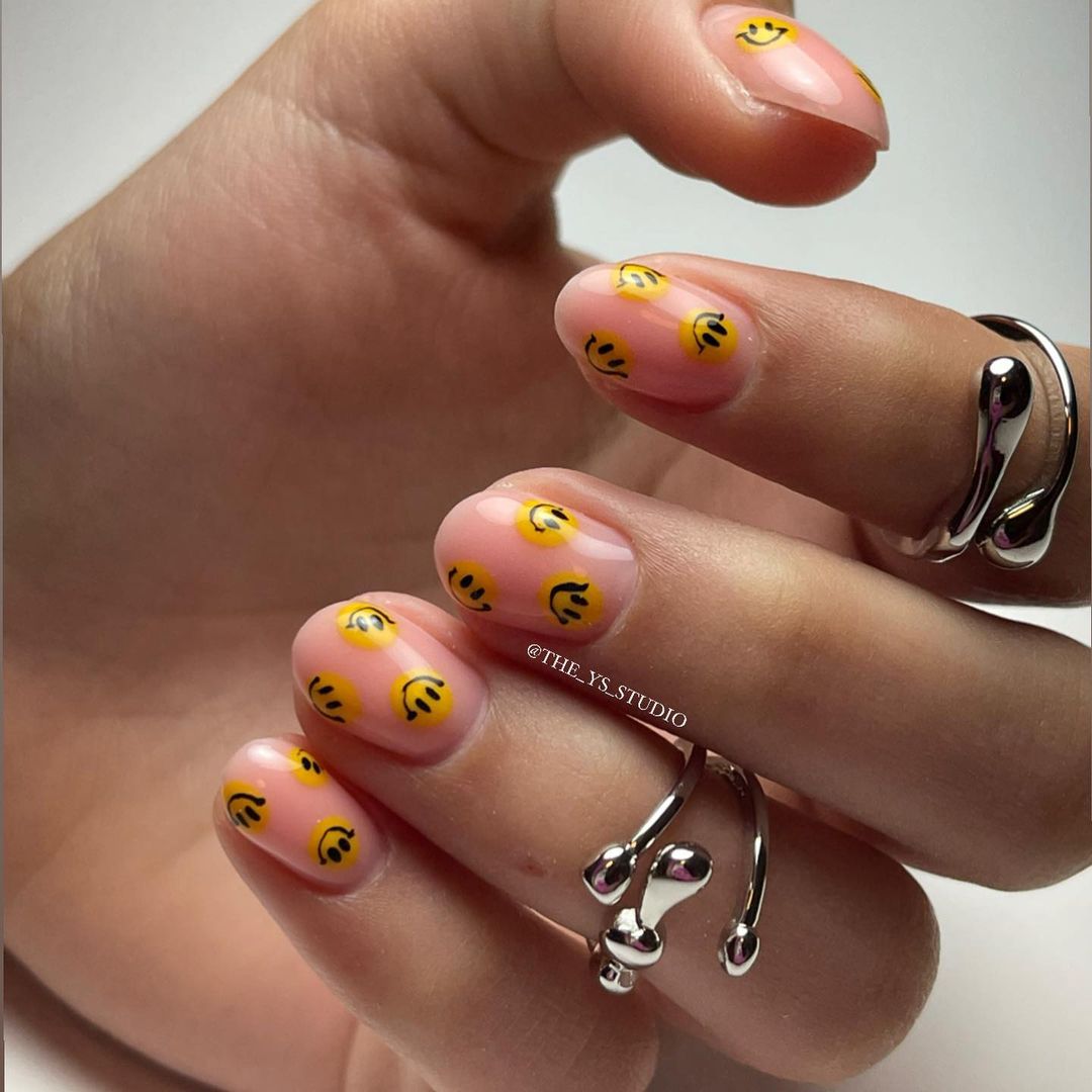 Smiley Face Biab Nails