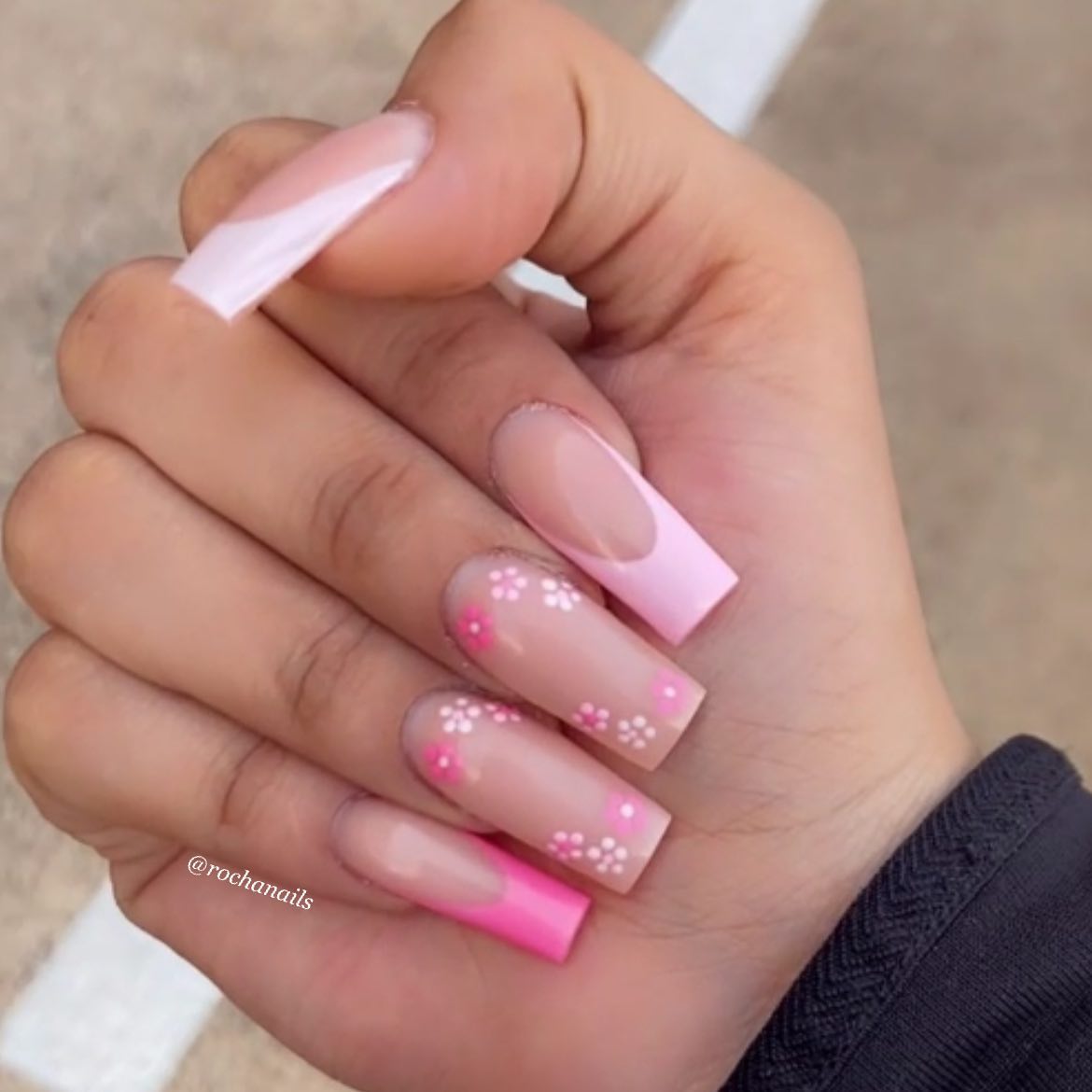 Summer-Ready Pink Acrylic Nail Designs