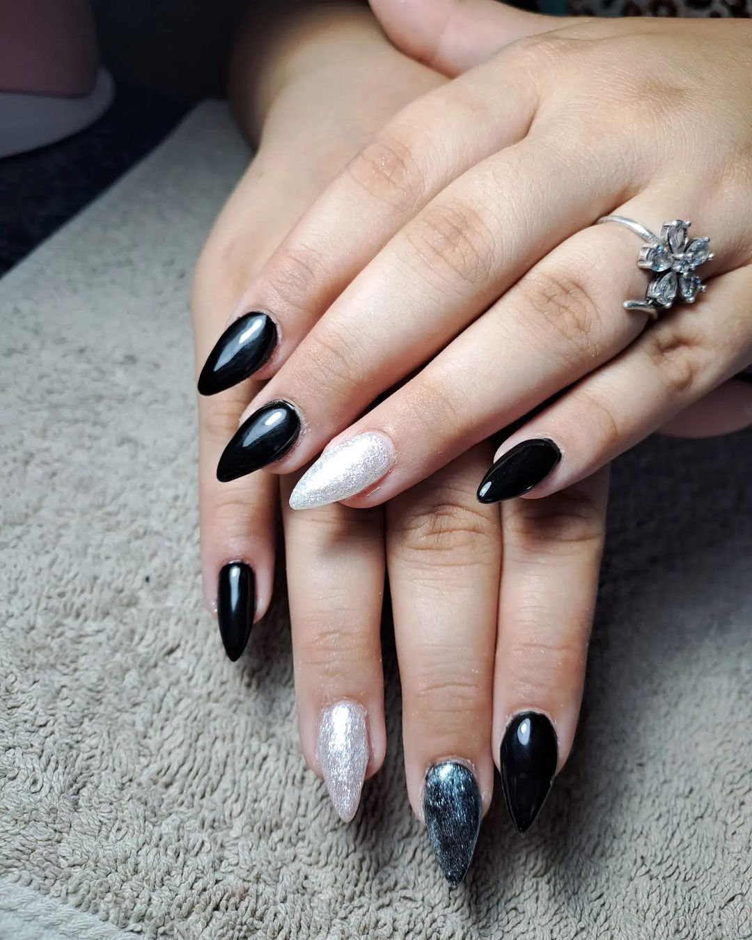 Trending Black and Silver Nail Styles