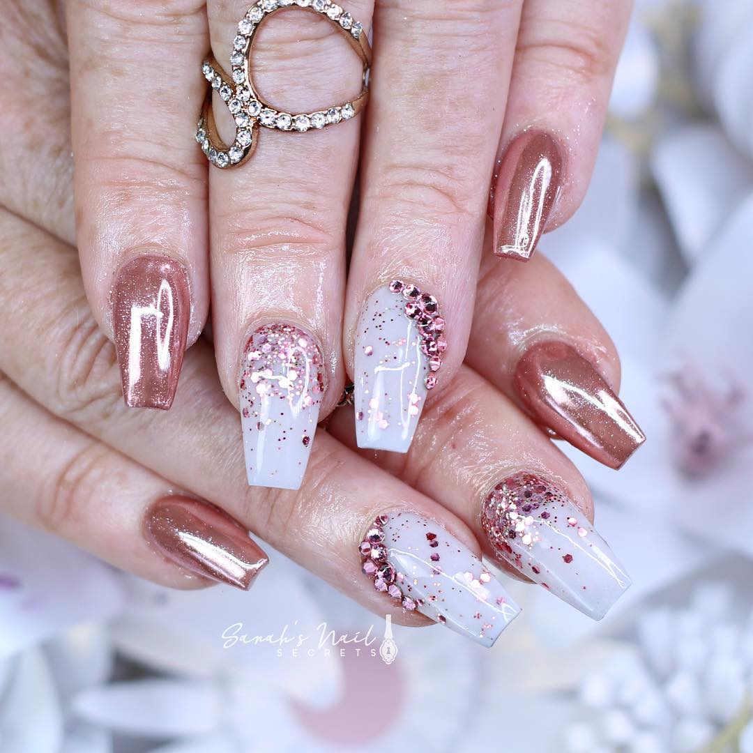 White and Rose Gold Nails