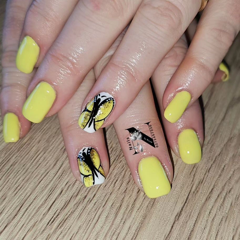 Yellow Butterfly Nails Short